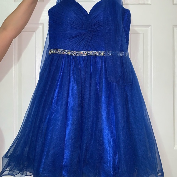 shawl for blue dress
